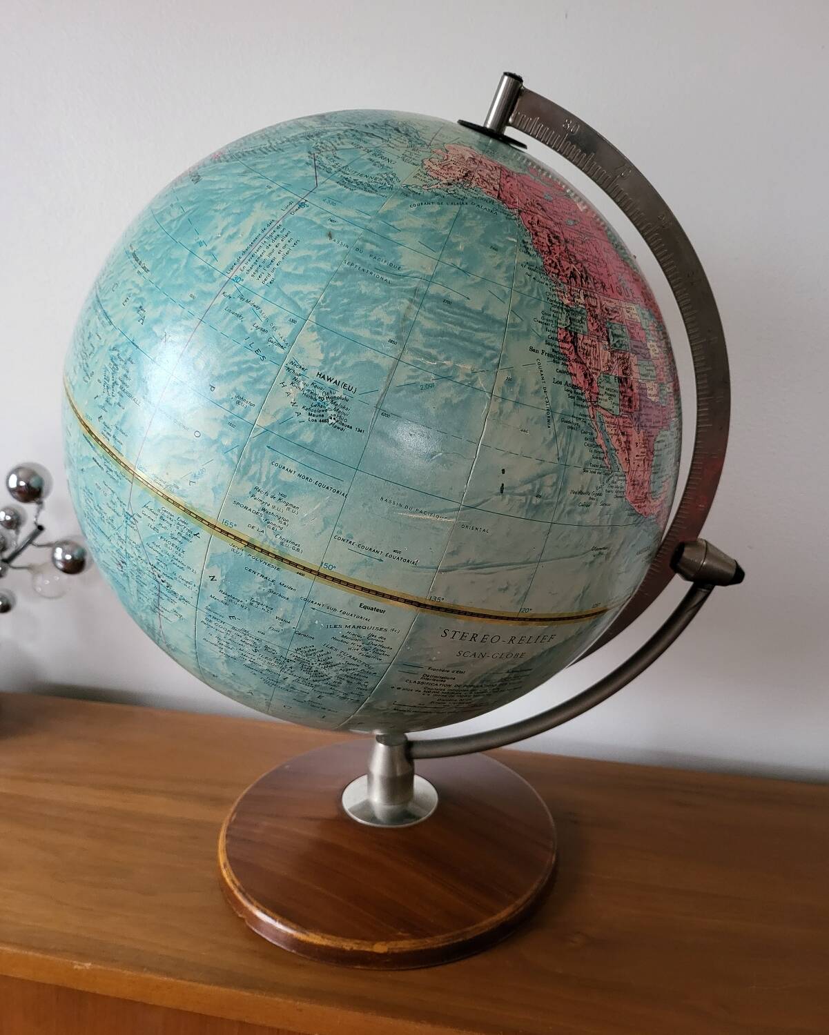 Earth globe scan stereo globe relief