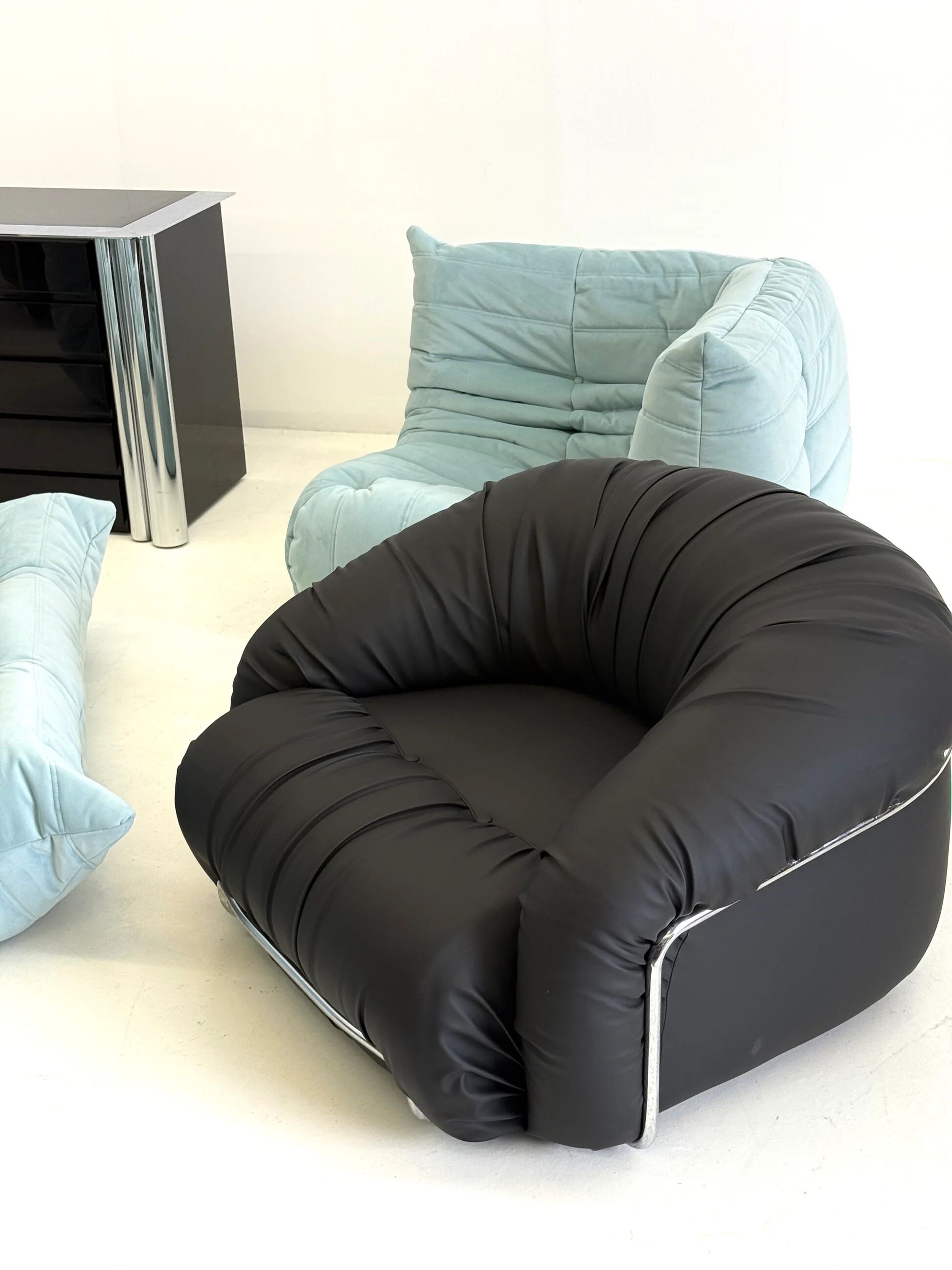 Italian Space Age armchairs in black
