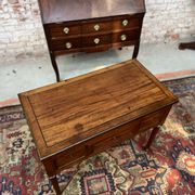 Men's dressing table in mahogany stamped period Louis XVI XVIII th century