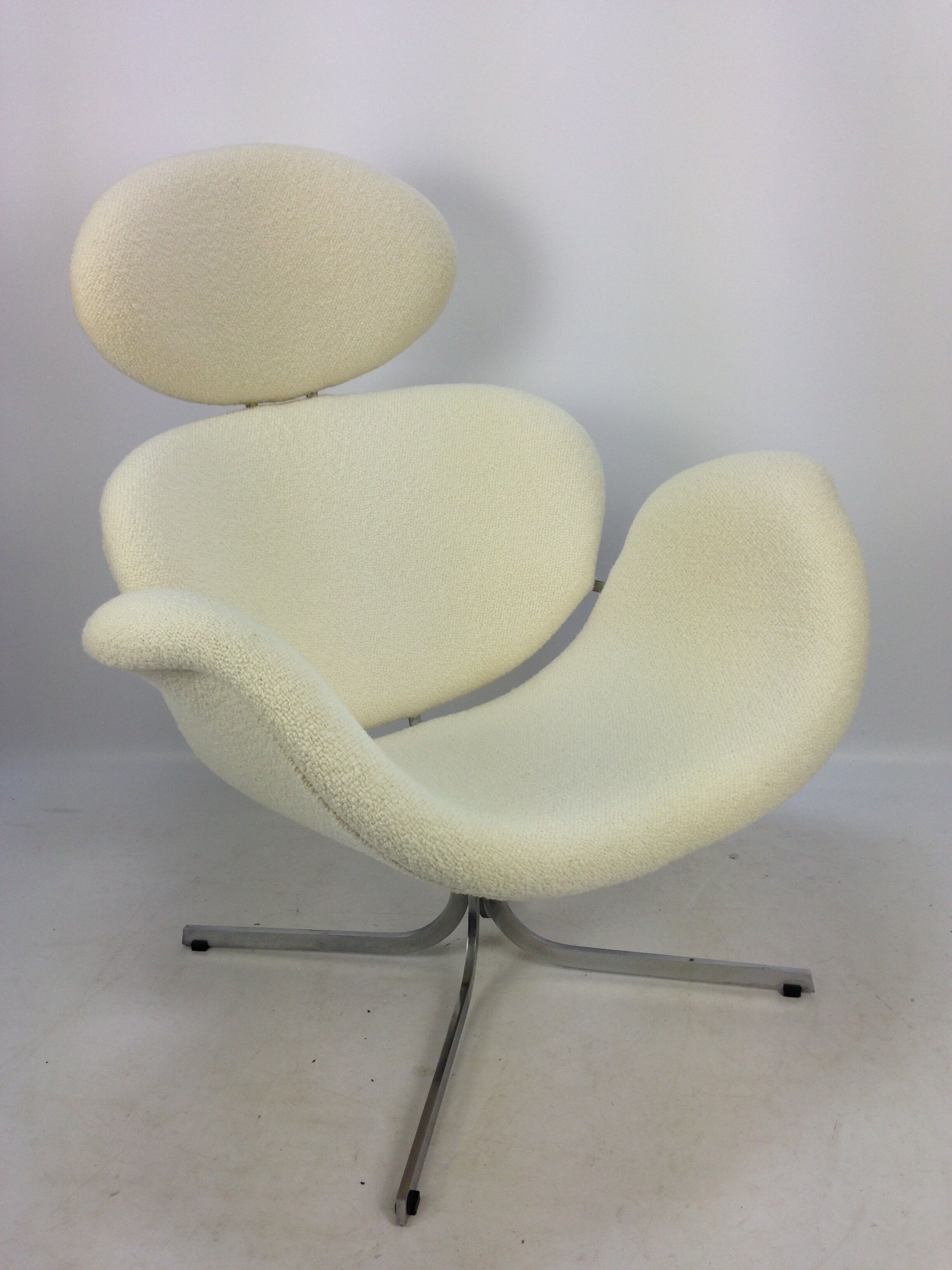 Tulip armchair by Pierre Paulin for Artifort 1959