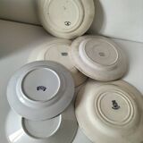 Set of 6 ironstone plates in shades of blue, late 19th to early 20th century.