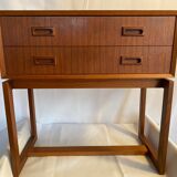 Scandinavian chest of drawers