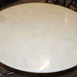 Round marble table
