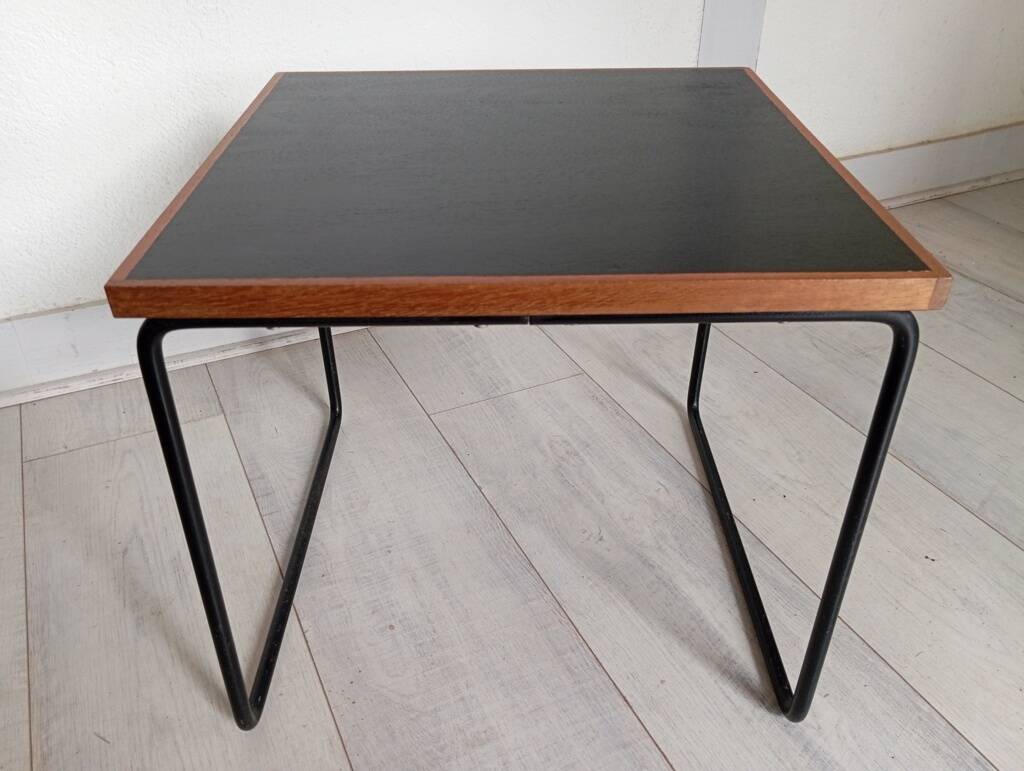 Pierre Guariche flying coffee table for Steiner