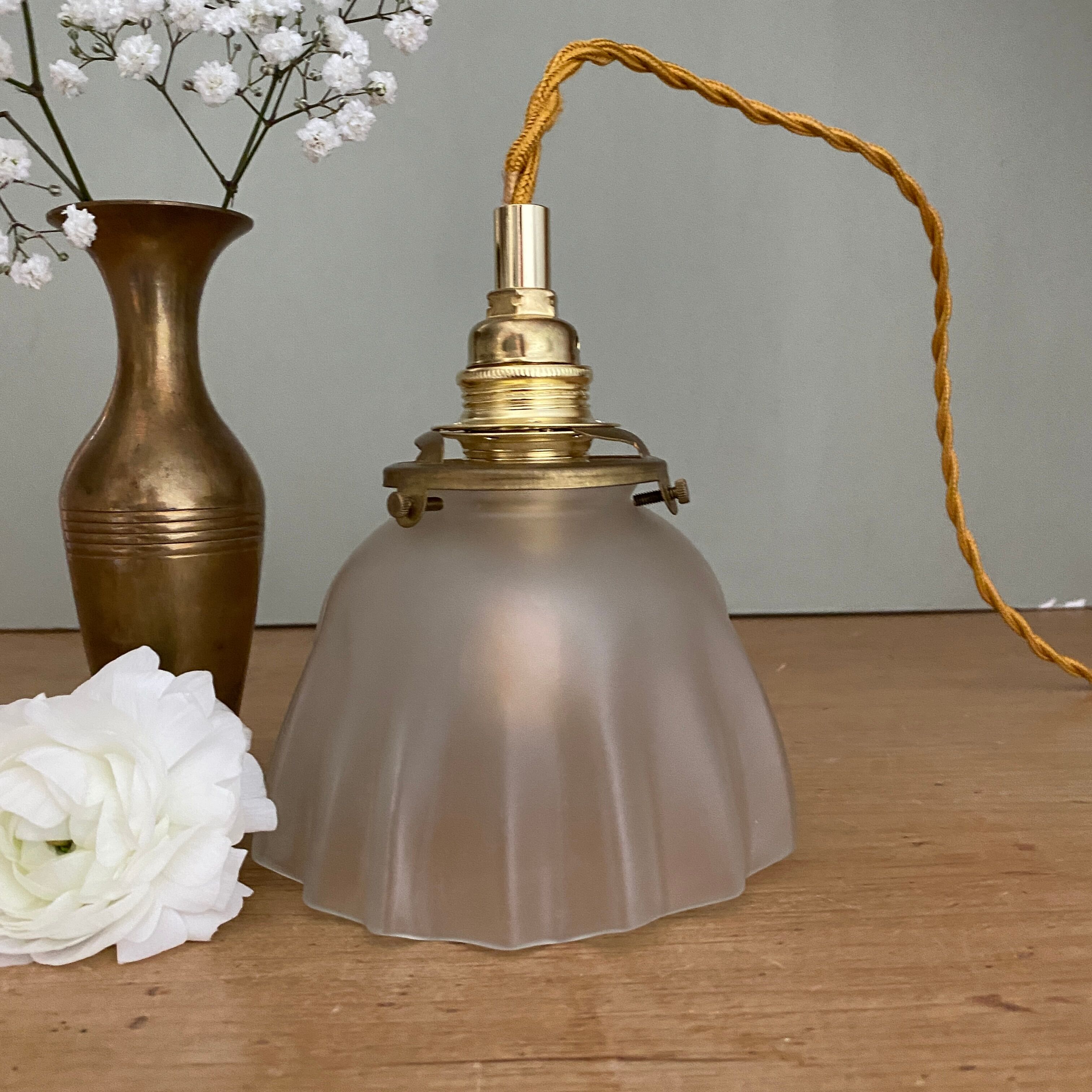 Tulip ride vintag tiled glass petticoat