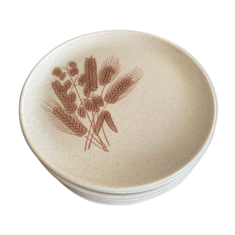 9 dessert plates decorated with Sarreguemine wheat