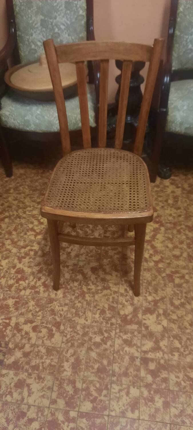 Bistro chair