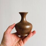 Small sandstone vase, old soliflore