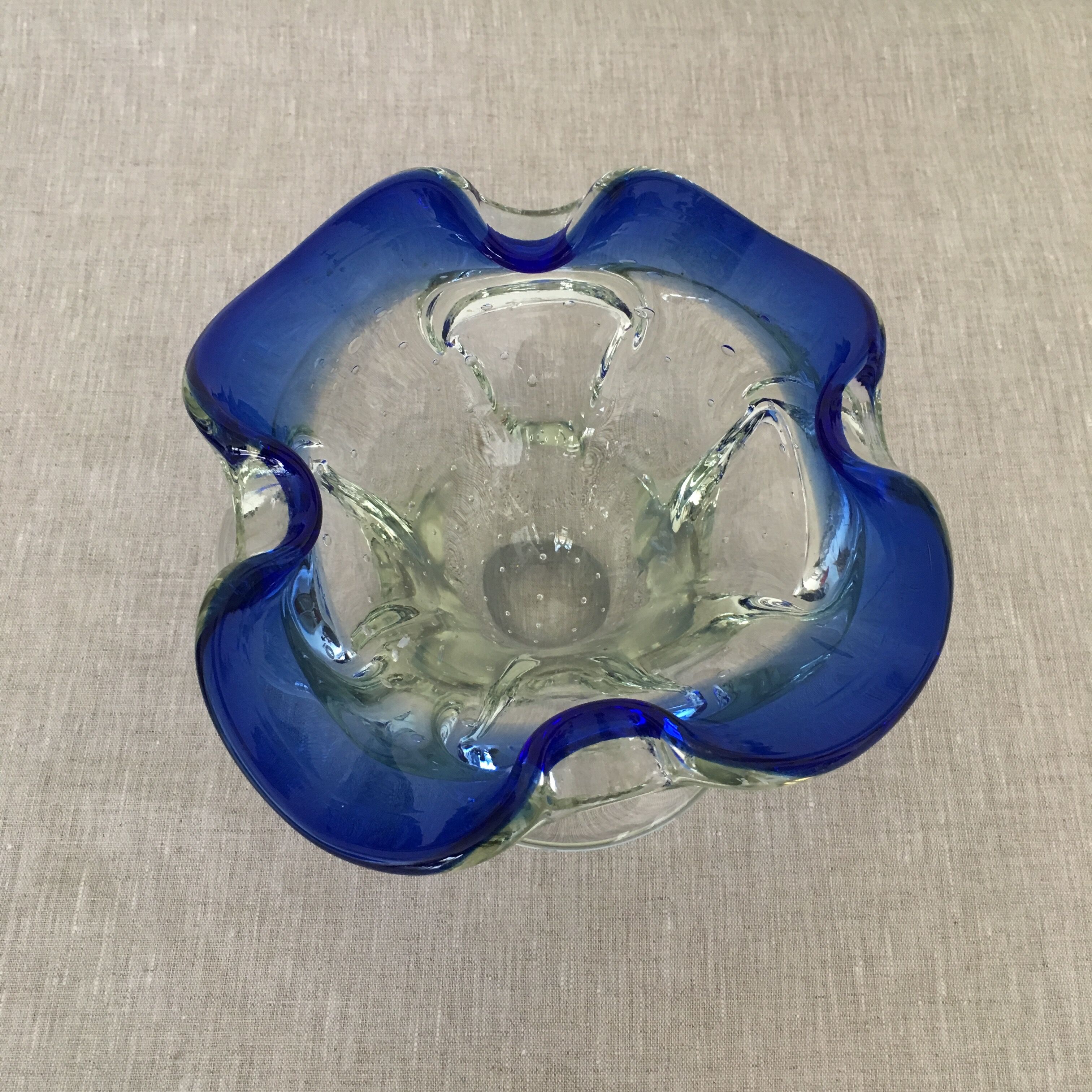 Ashtray vintage glove