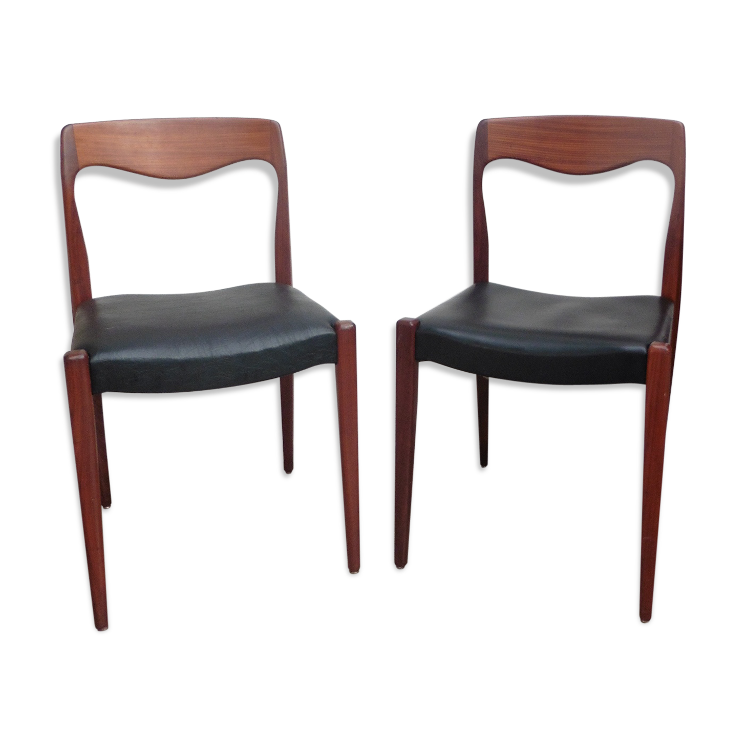 Pair of chairs Niels Otto Møller
