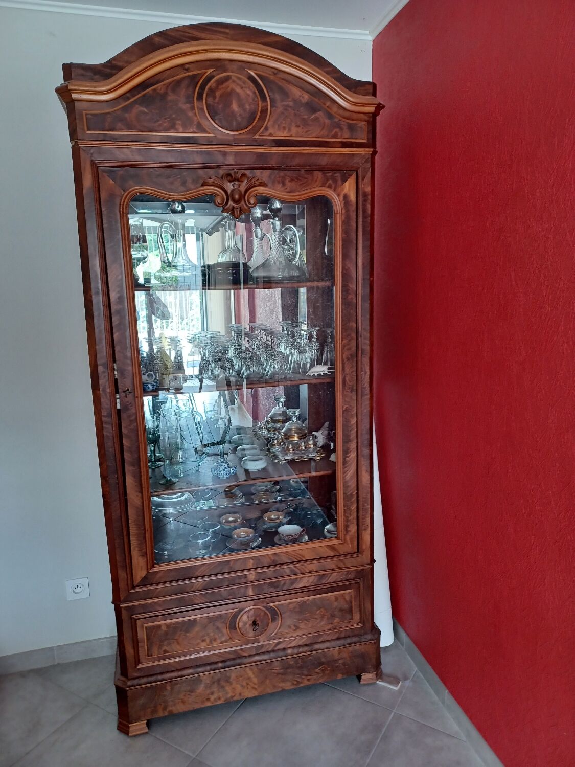 Louis Philippe display case