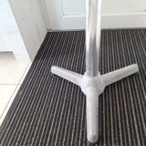 Garden tripod pedestal
