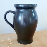 Sandstone pitcher
