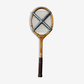 Raquette de tennis ancienne en bois