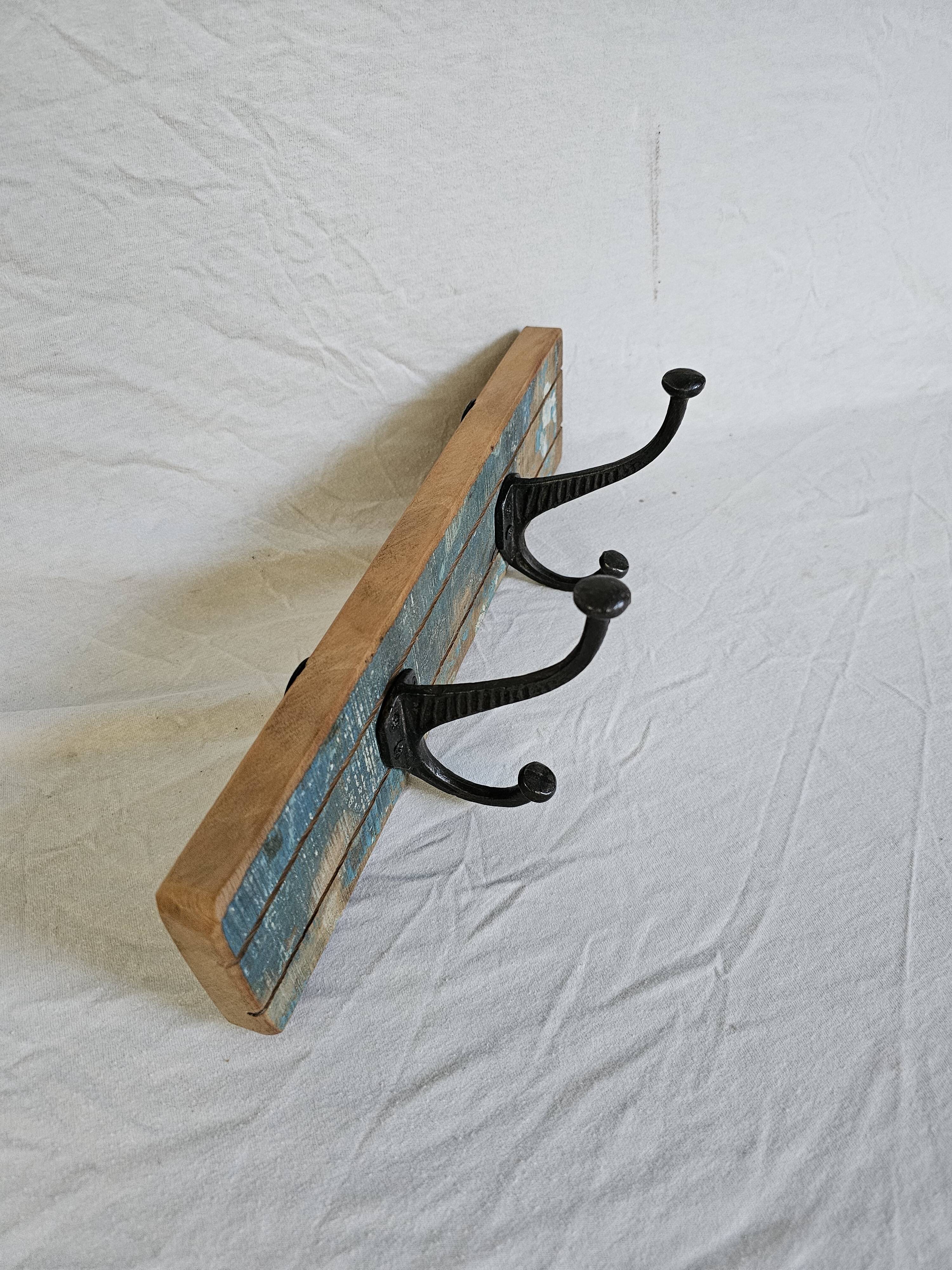 Solid teak coat hook with 2 double cast iron hooks