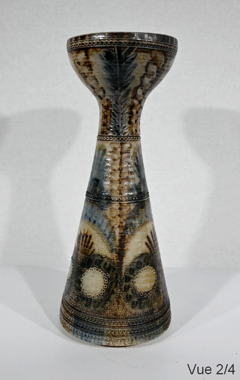 Vase in Salt Sandstone, signed J-C. Courjault for Keraluc Quimper - 1960