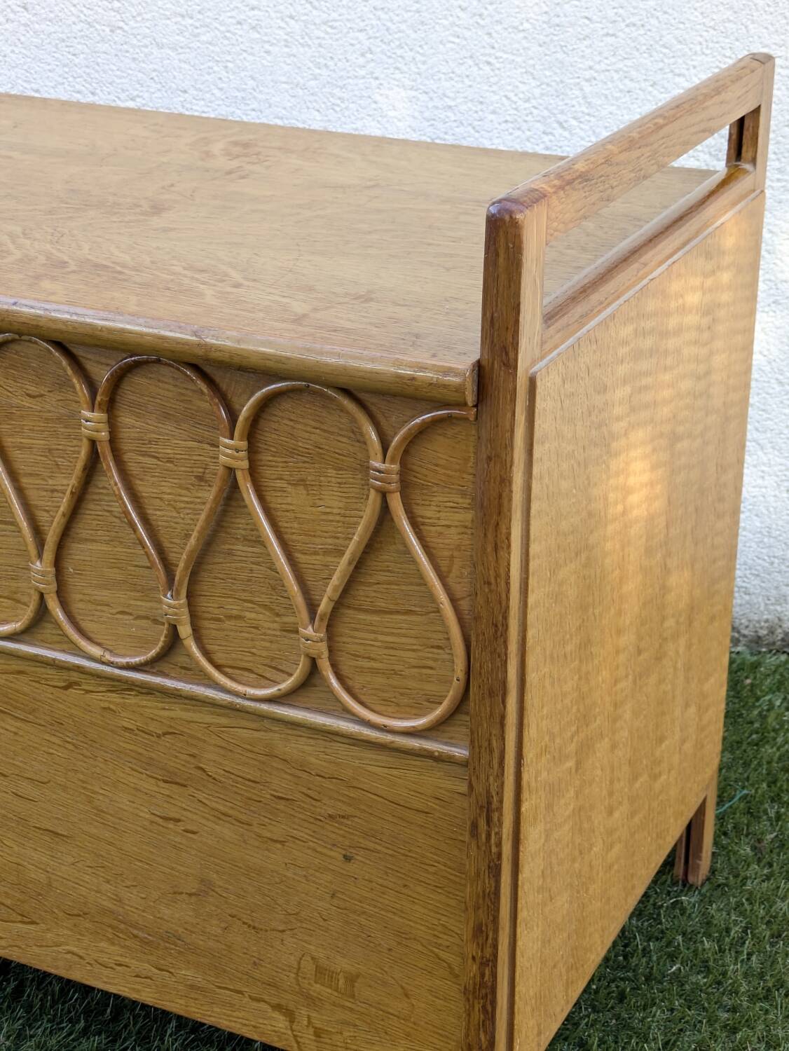 Vintage oak and rattan chest/bench – 1960s