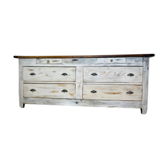 Trade furniture