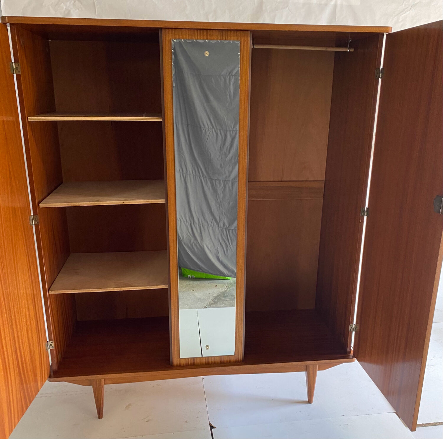 Vintage wardrobe feet compass