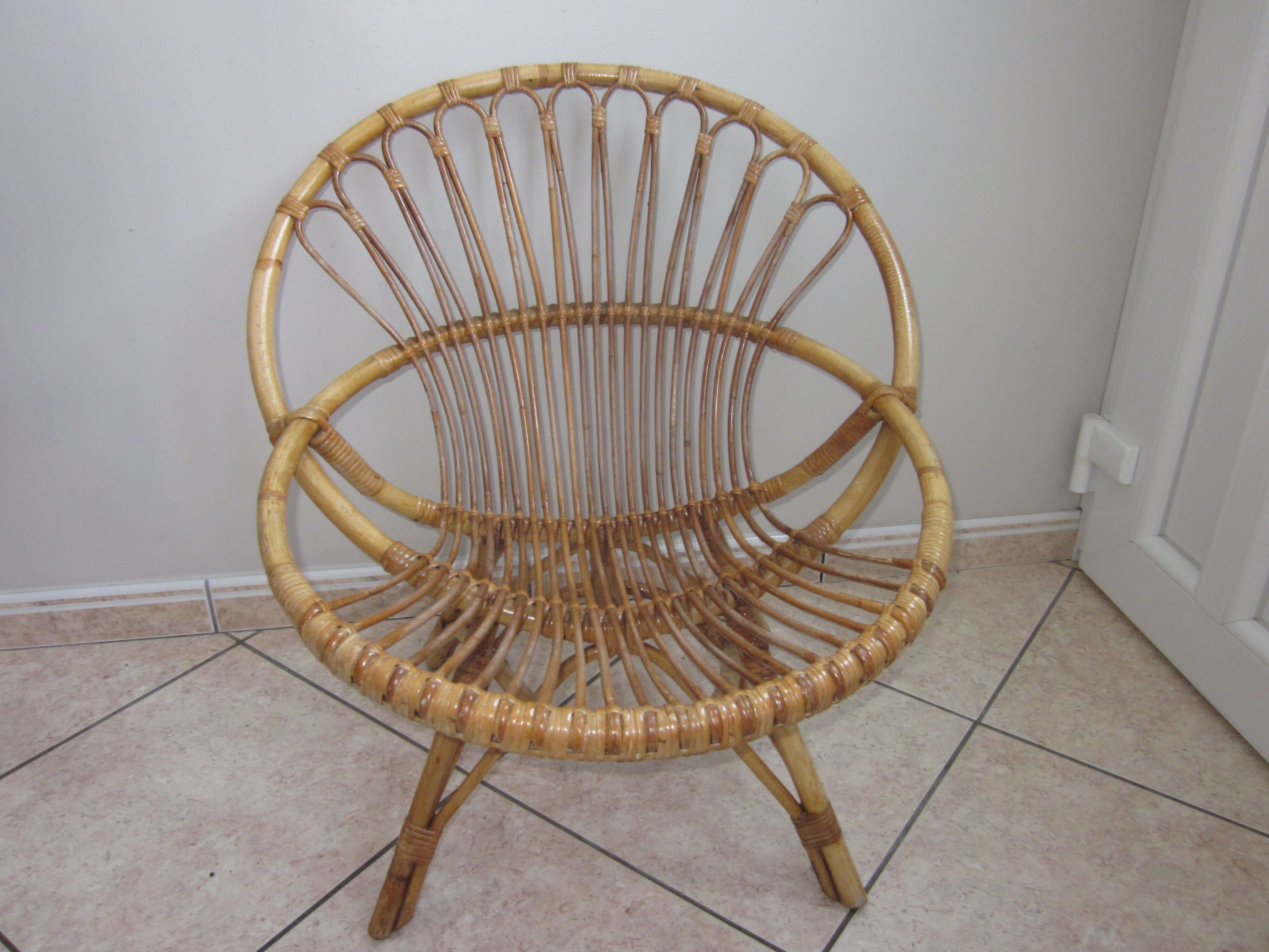 Adult rattan shell armchair from the years 60-70