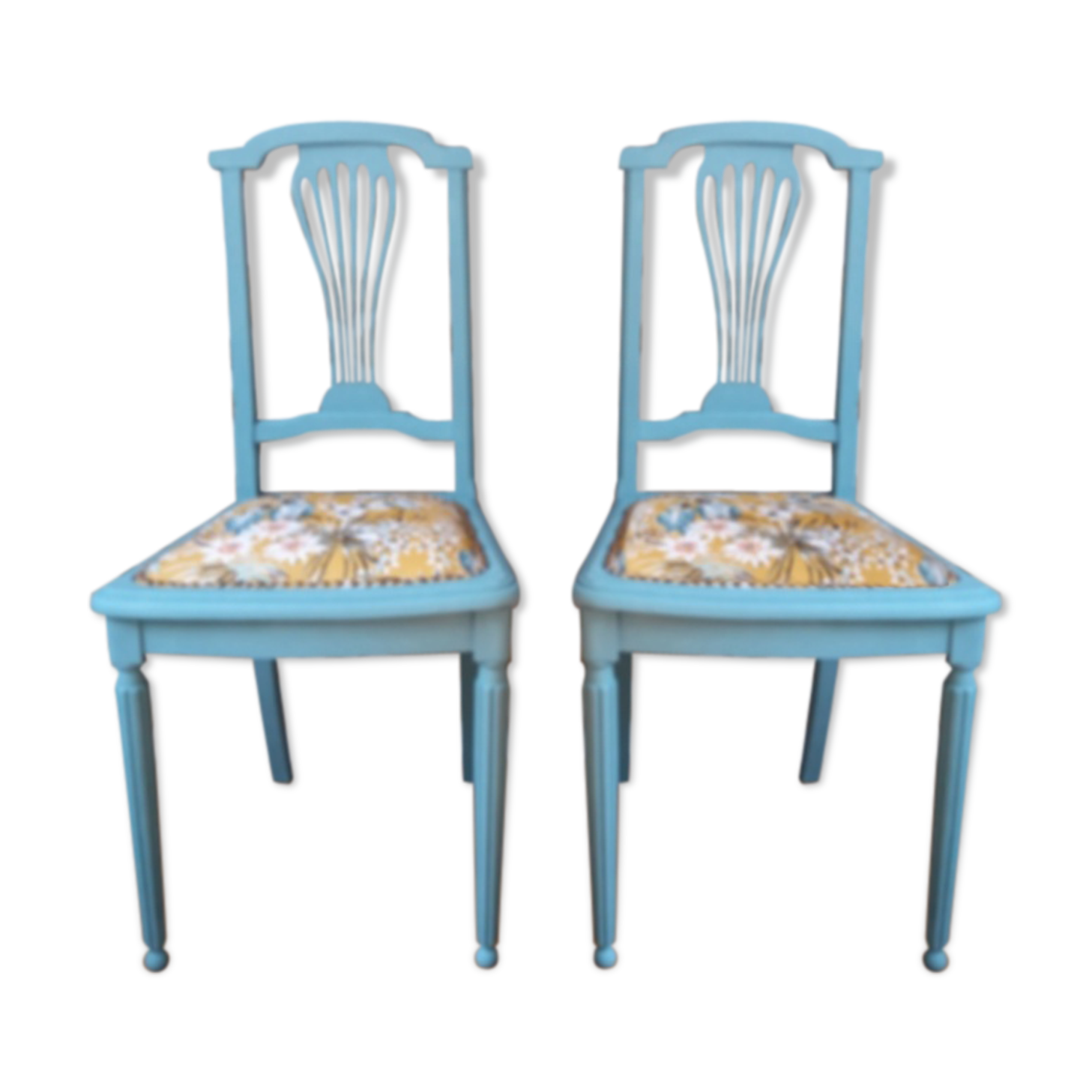 Chaises anciennes relookées