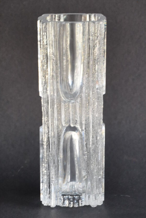 Vase cubique moderniste daum signé
