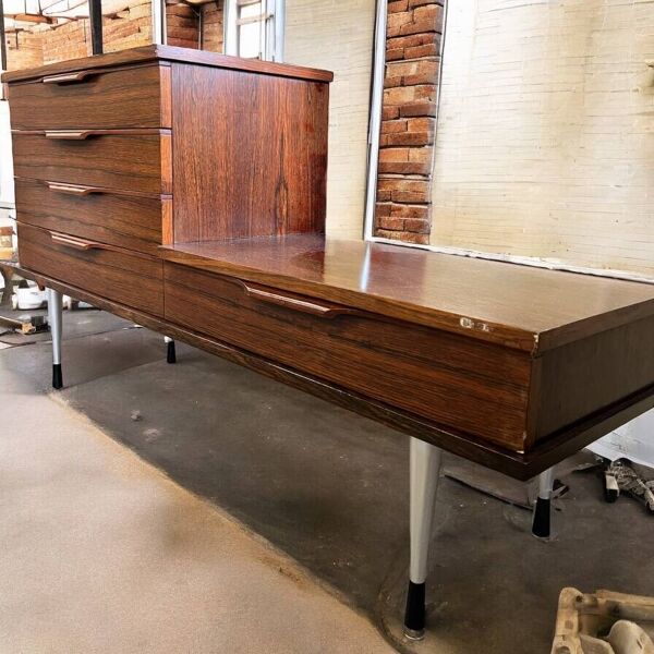 Meuble bas vintage 5 tiroirs