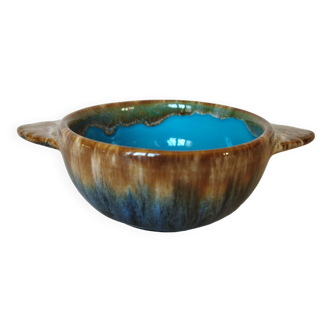 Eared bowl