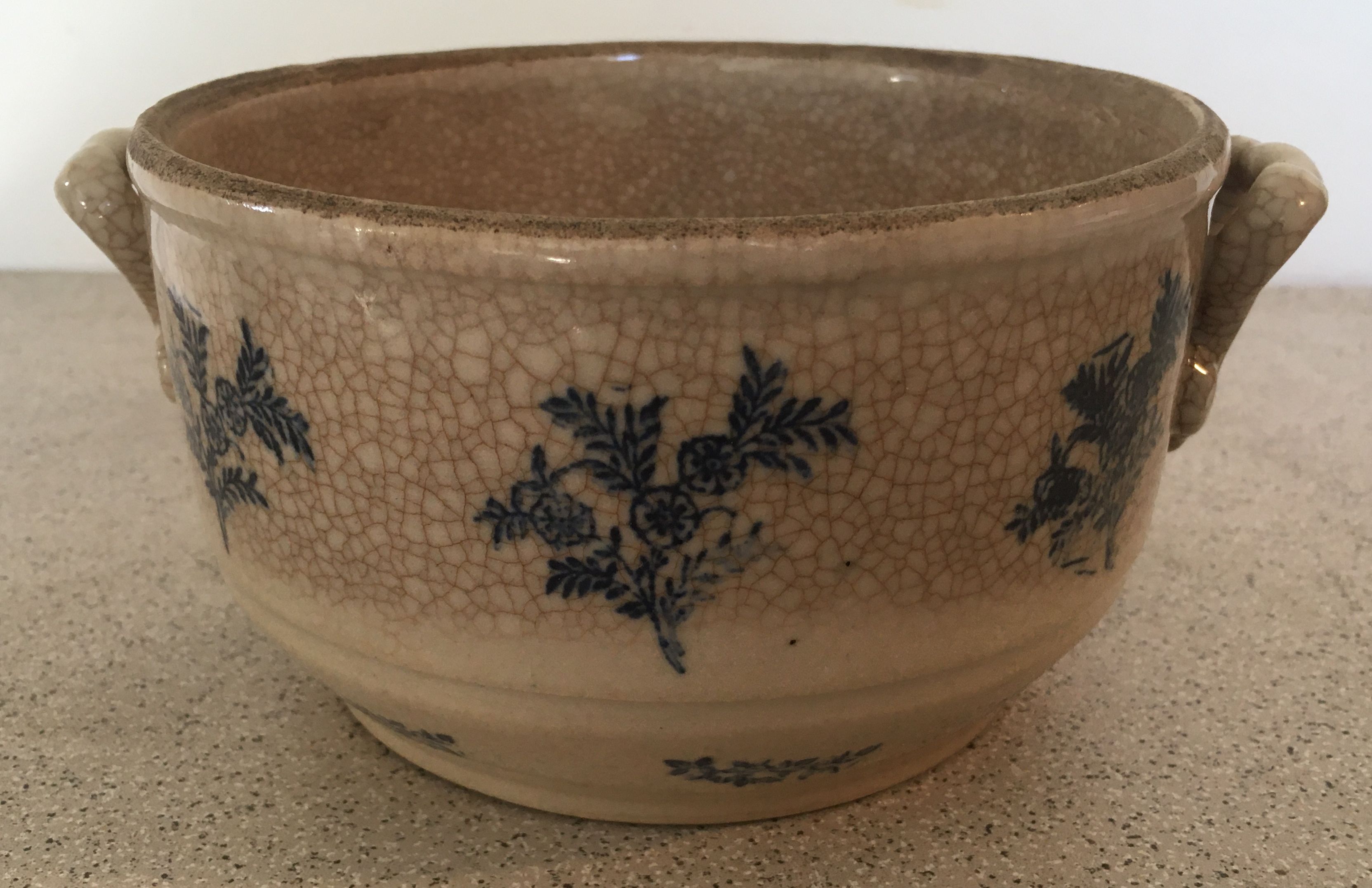 Large bowl in glazed stoneware 2 ears