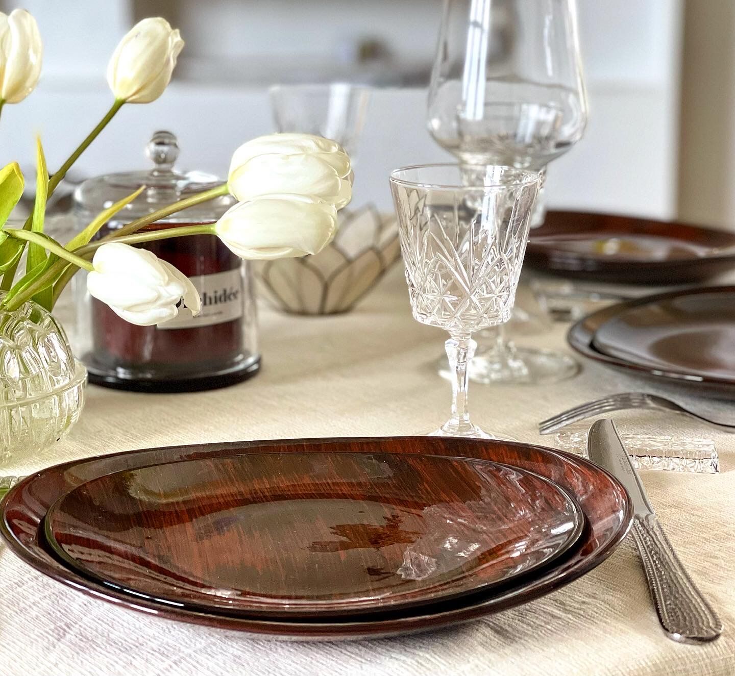 12 assiettes vintage 1970