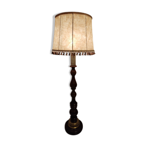 Lampadaire en bois tourné