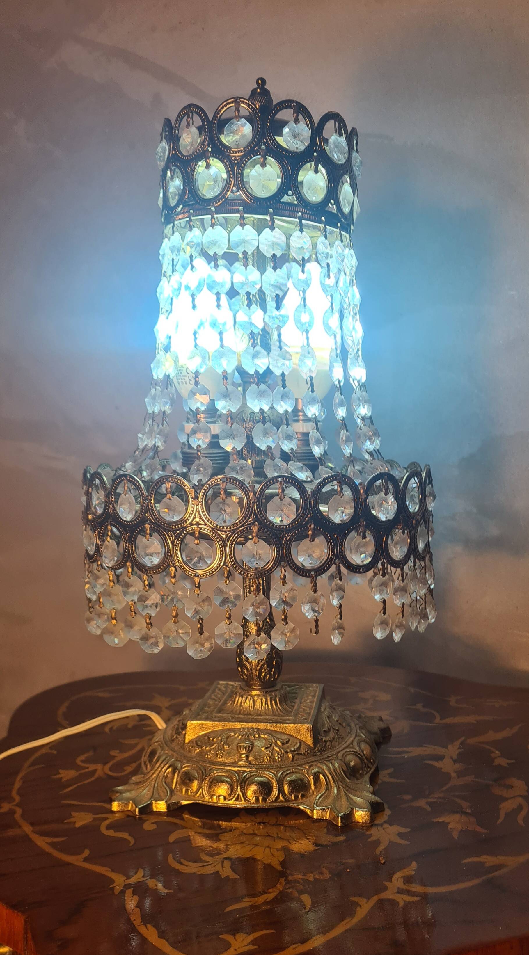 Bronze and brass table lamp 40x20 with crystal glass pendants from the 1940s to 1950s