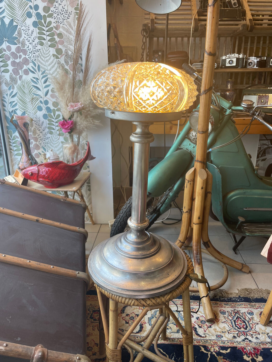 Glass lamp