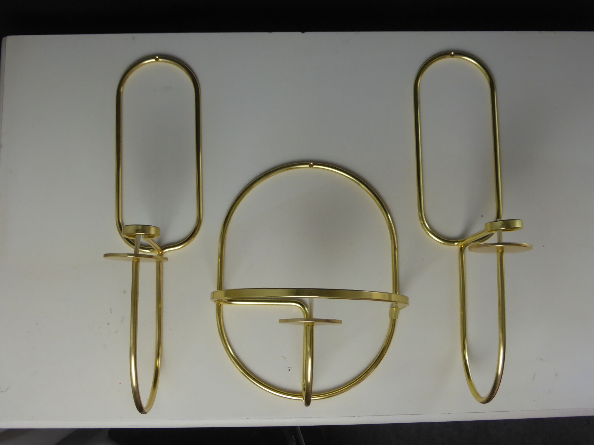 3 candle holders design sleek model, hanging in gold metal
