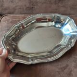 Plat ovale en métal