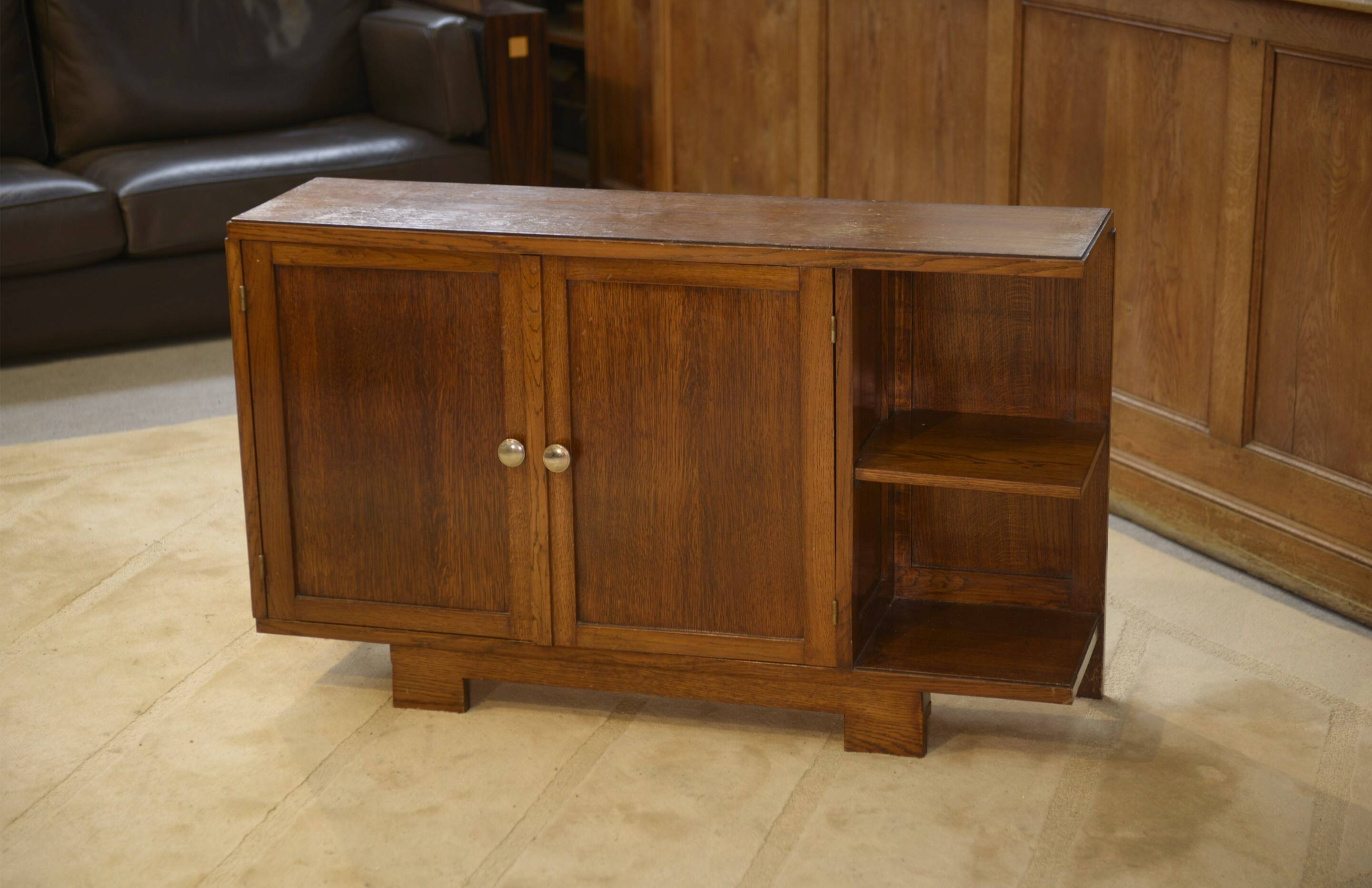 Meuble d’appoint Art Déco en chêne 1940’s