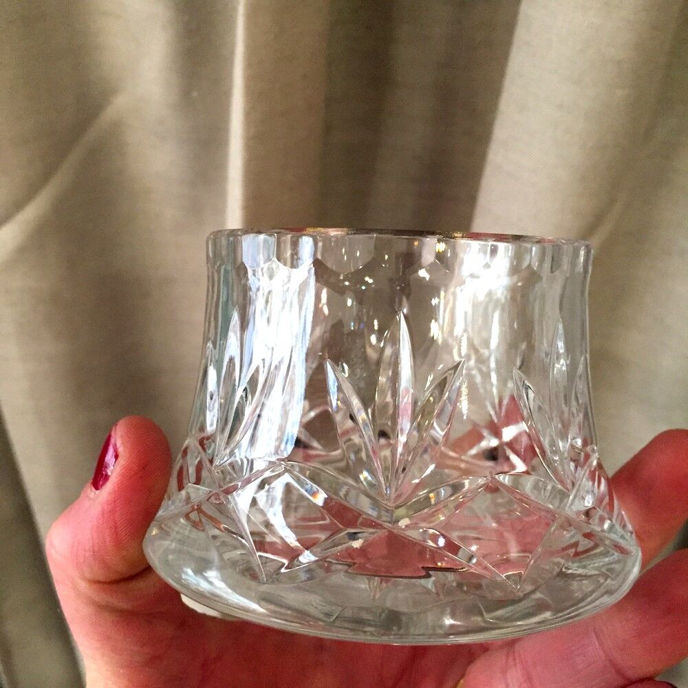 CANDY OR SUGAR BOWL IN CRYSTAL SIZE