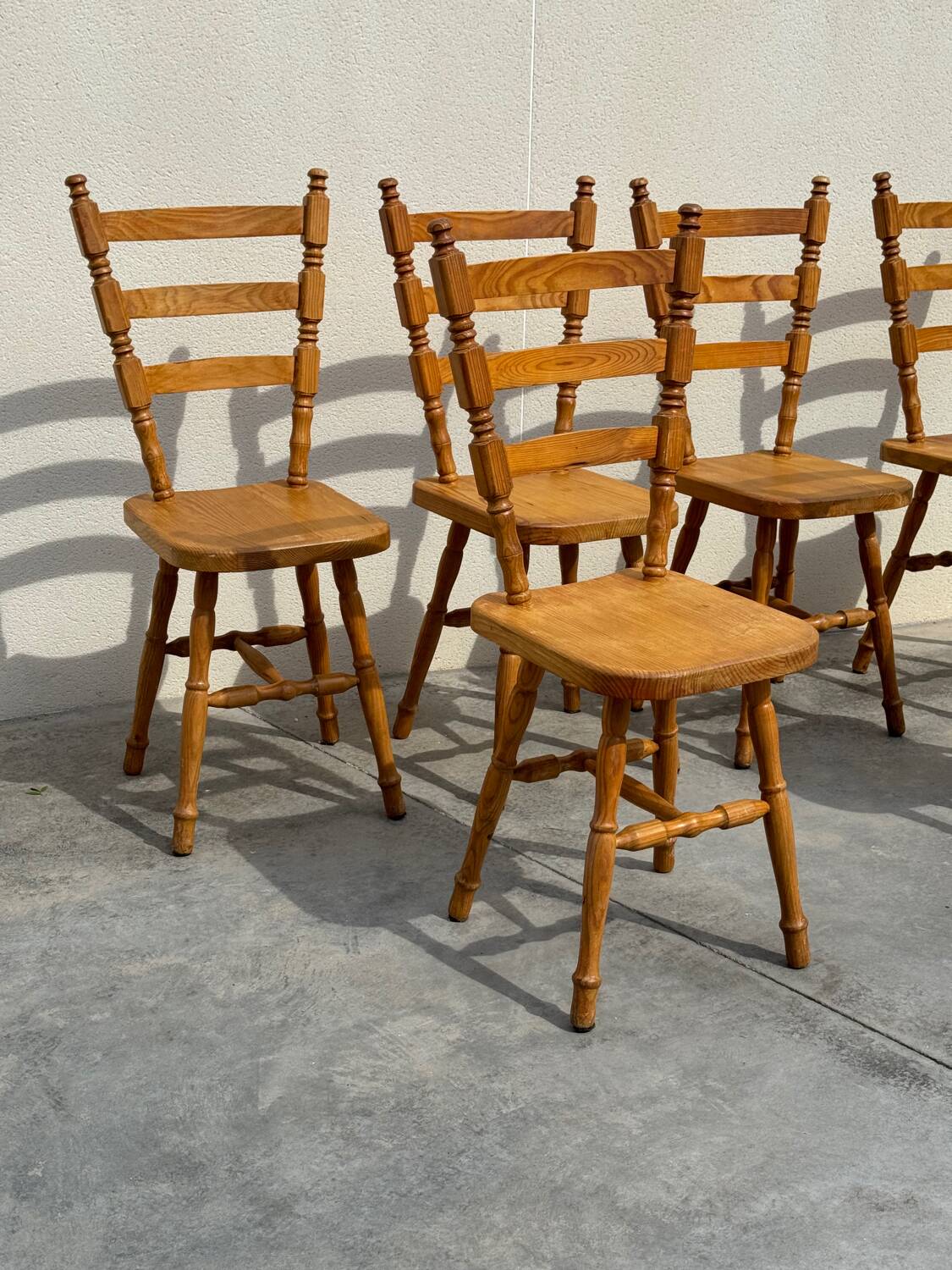 Set of 6 rustic pine chairs from the Vosges, 1980s.