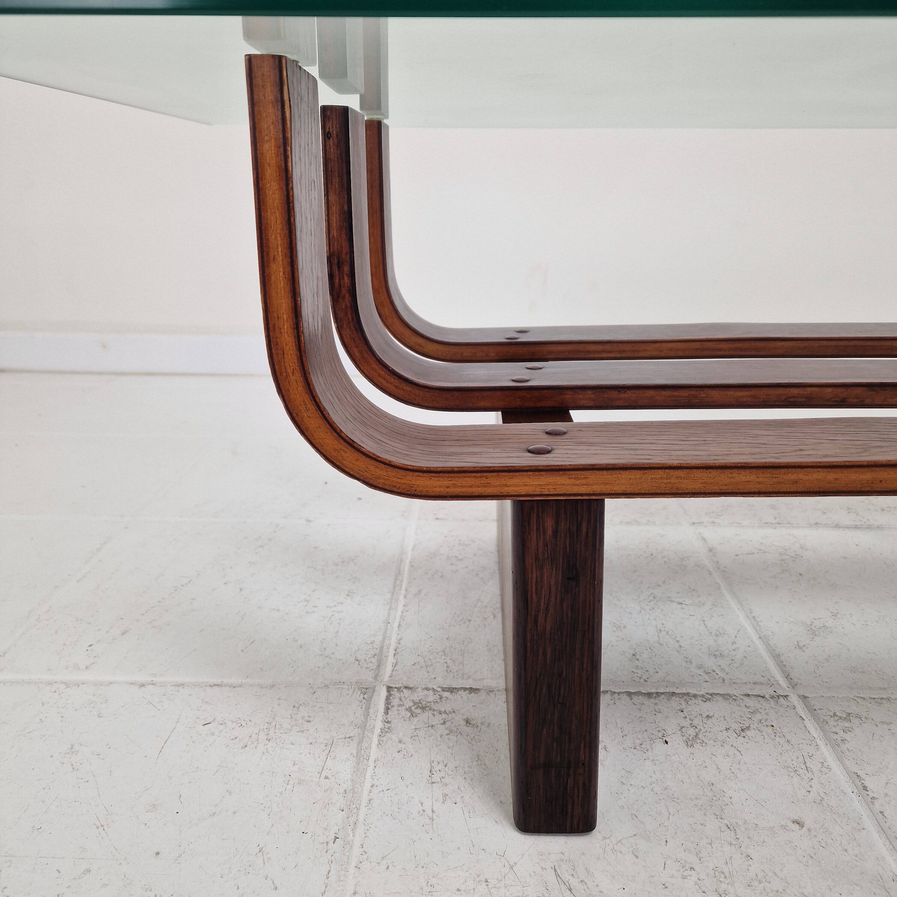 Table basse en teck élégante des années 60 par James Brown pour T.H. Brown, années 1970.