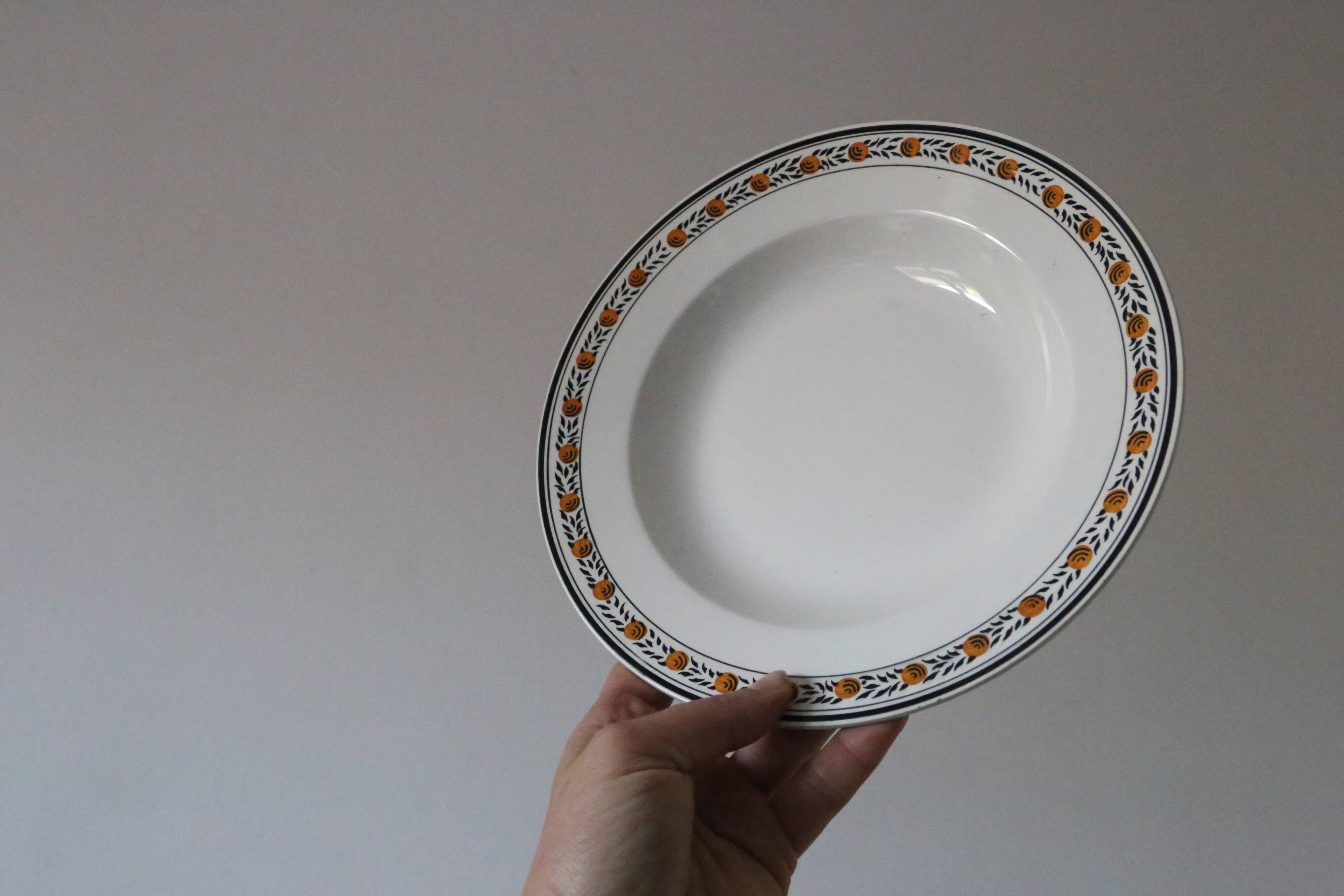 Ensemble de 6 assiettes creuses, Digoin Sarreguemines, modèle Valence