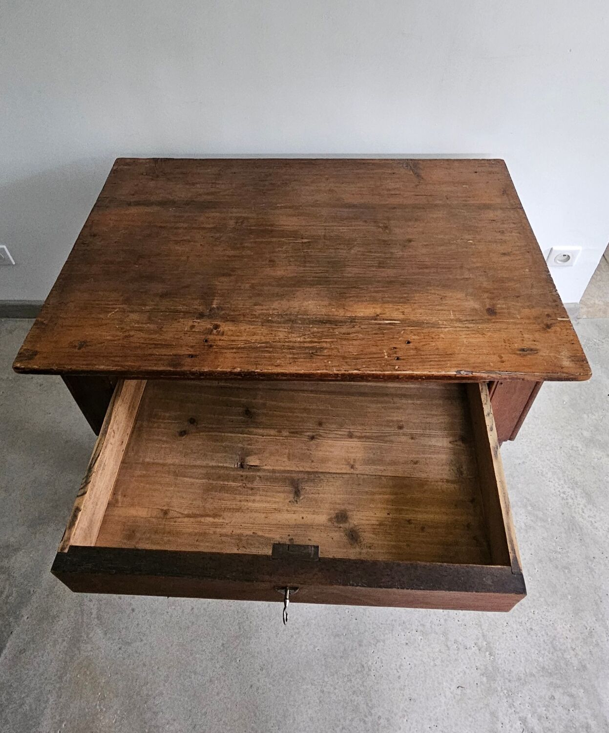 Table de travail française rustique antique de ferme, îlot Louis Philippe