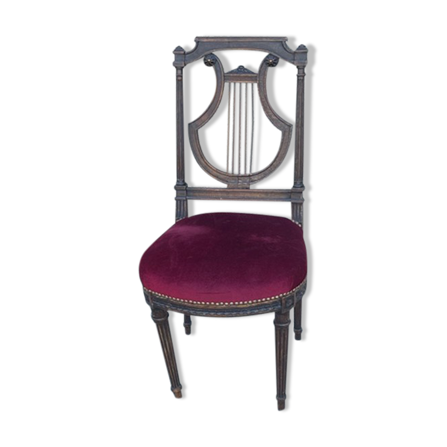 Lyre chair