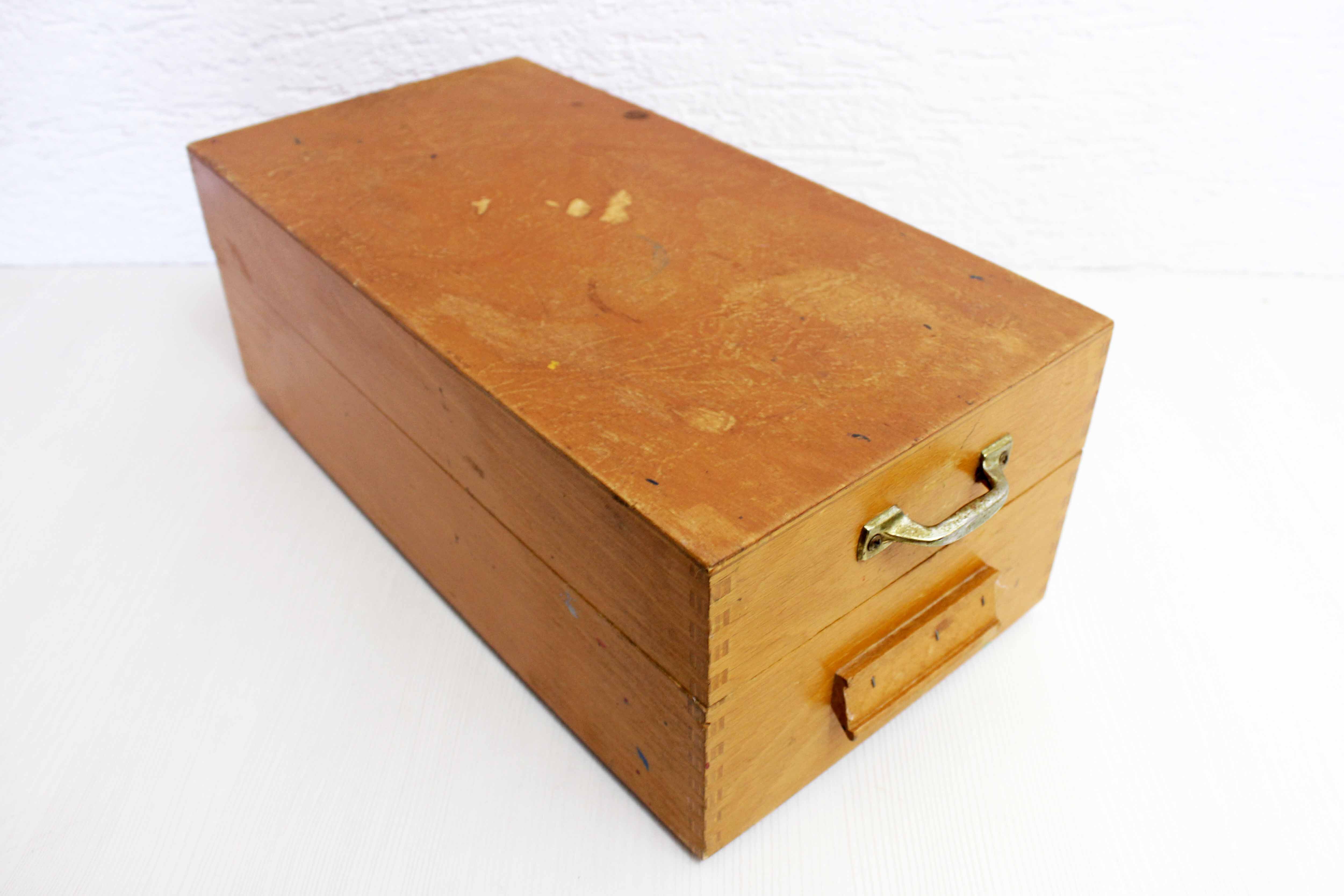 Vintage filing box