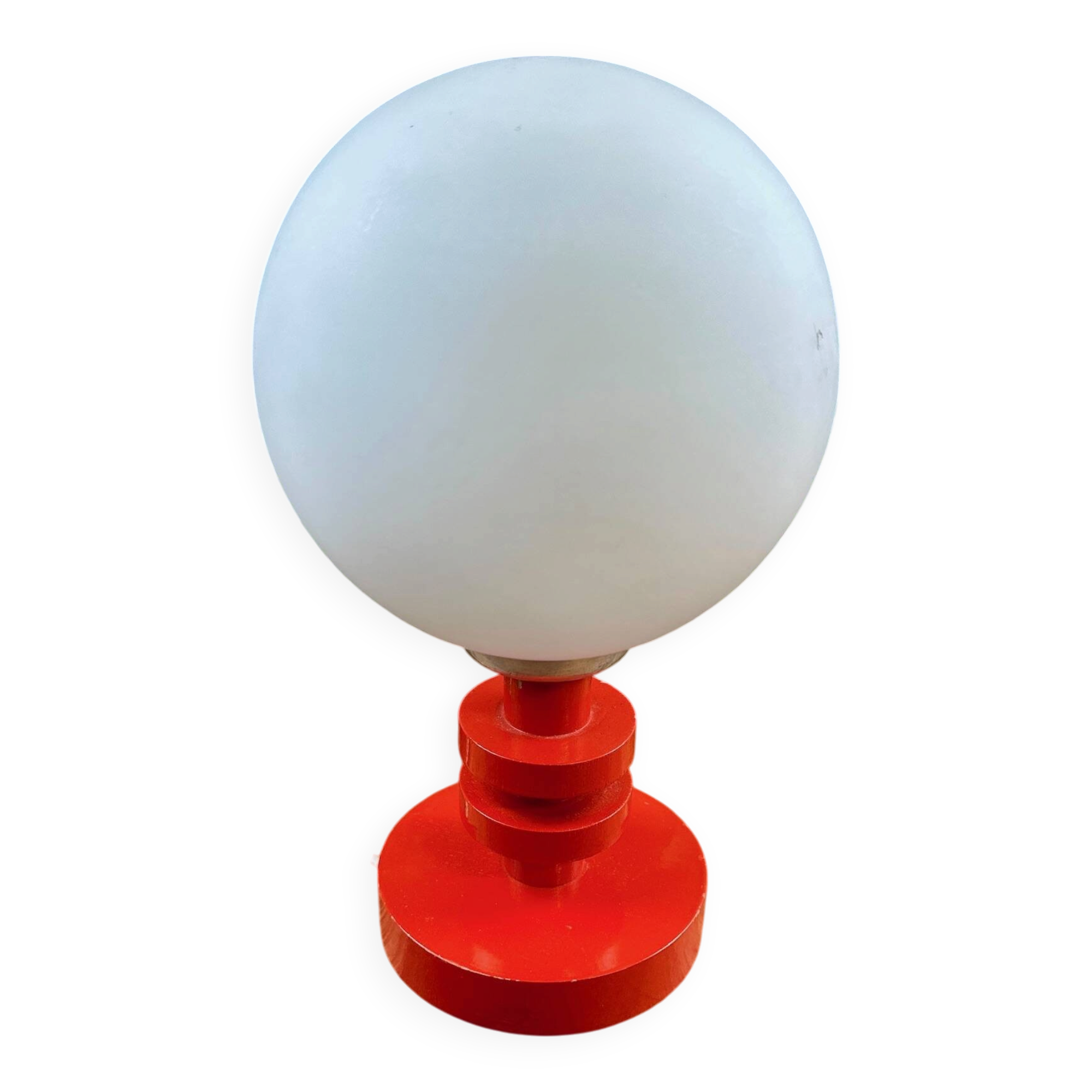 Vintage globe bedside lamp – red lacquered wooden base
