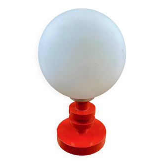 Lampe de chevet vintage boule – pied en bois laqué rouge