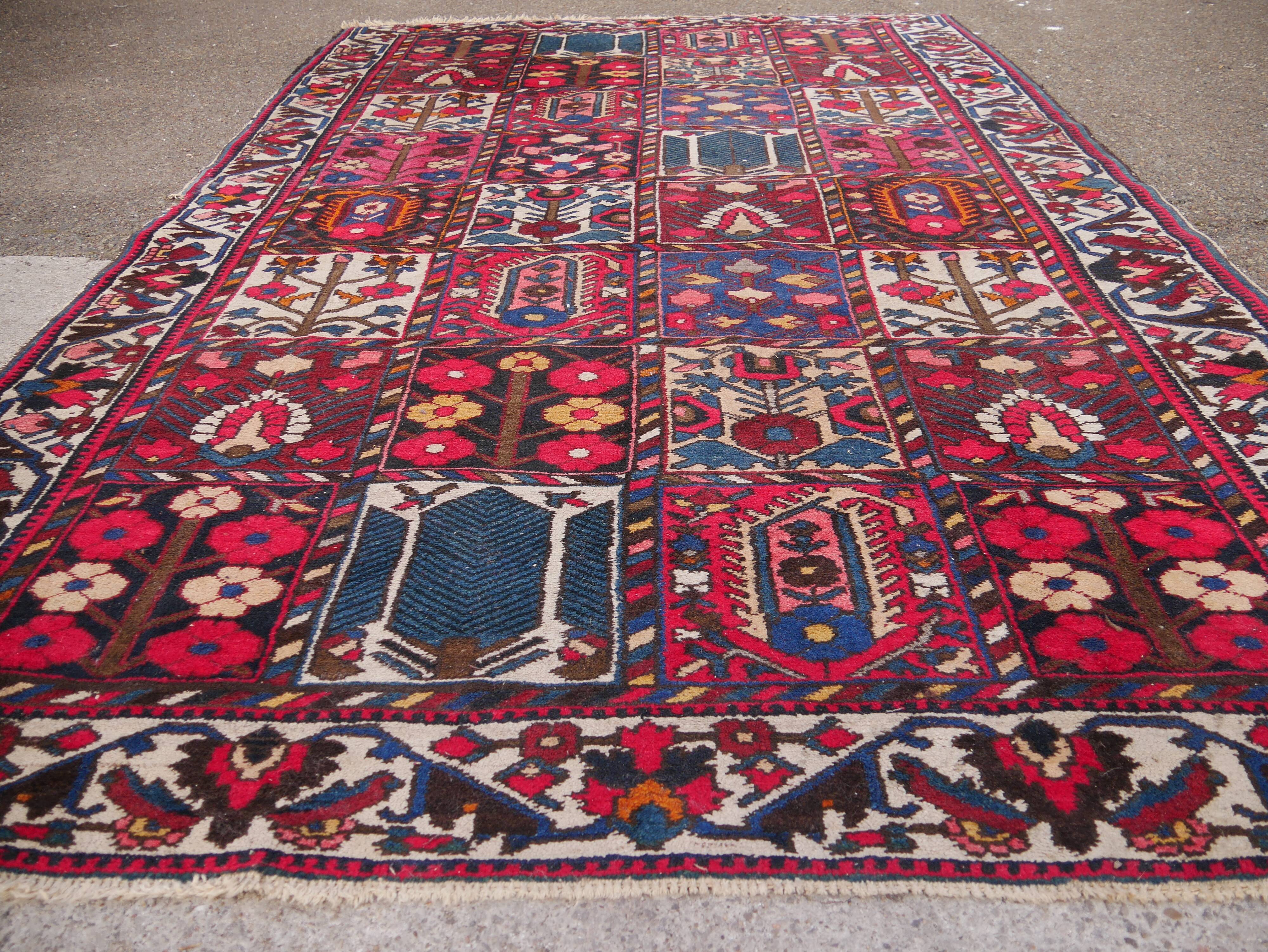Tapis persan bakhtiar 272 x 165