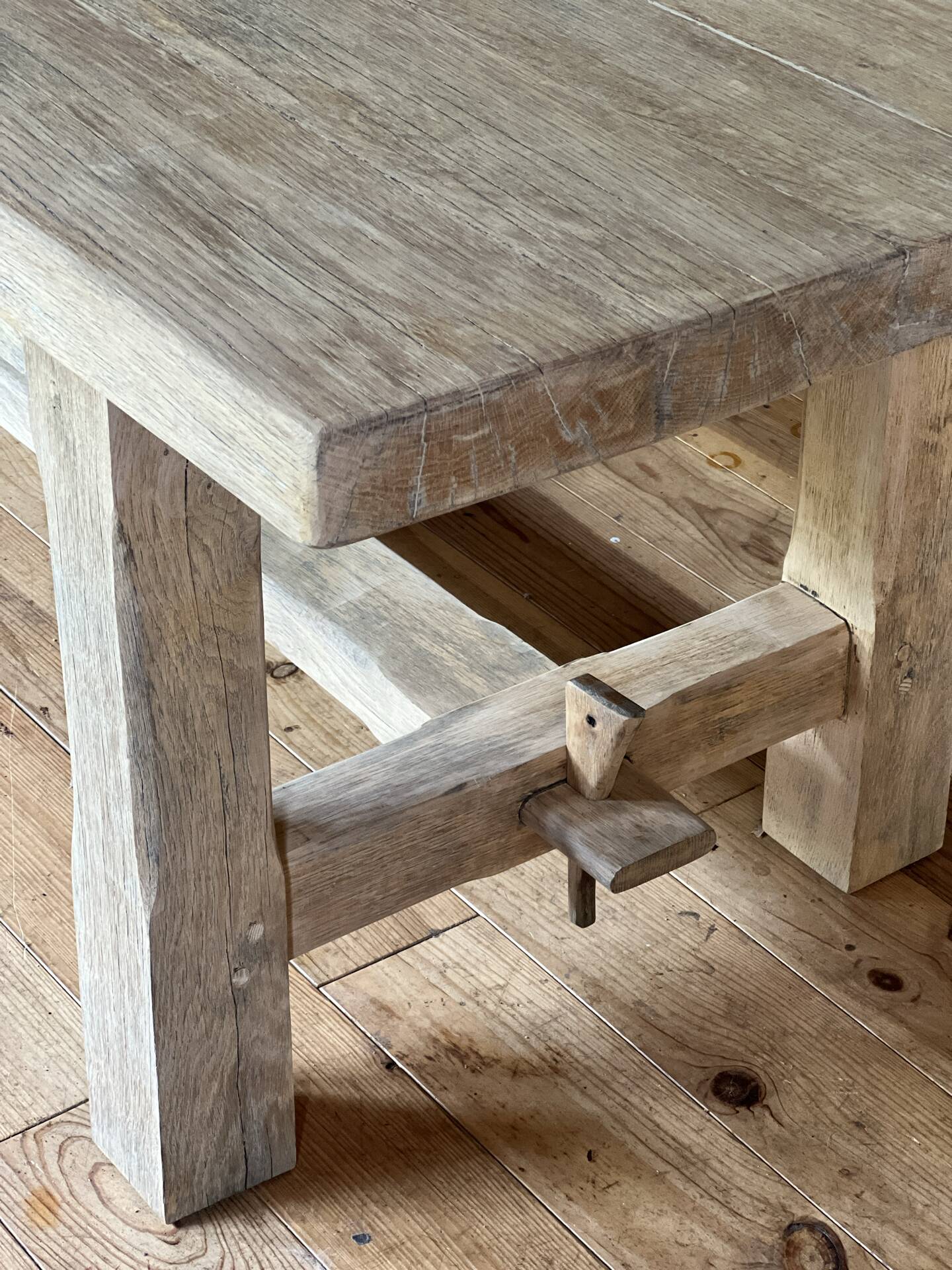 Farmhouse table - solid elm