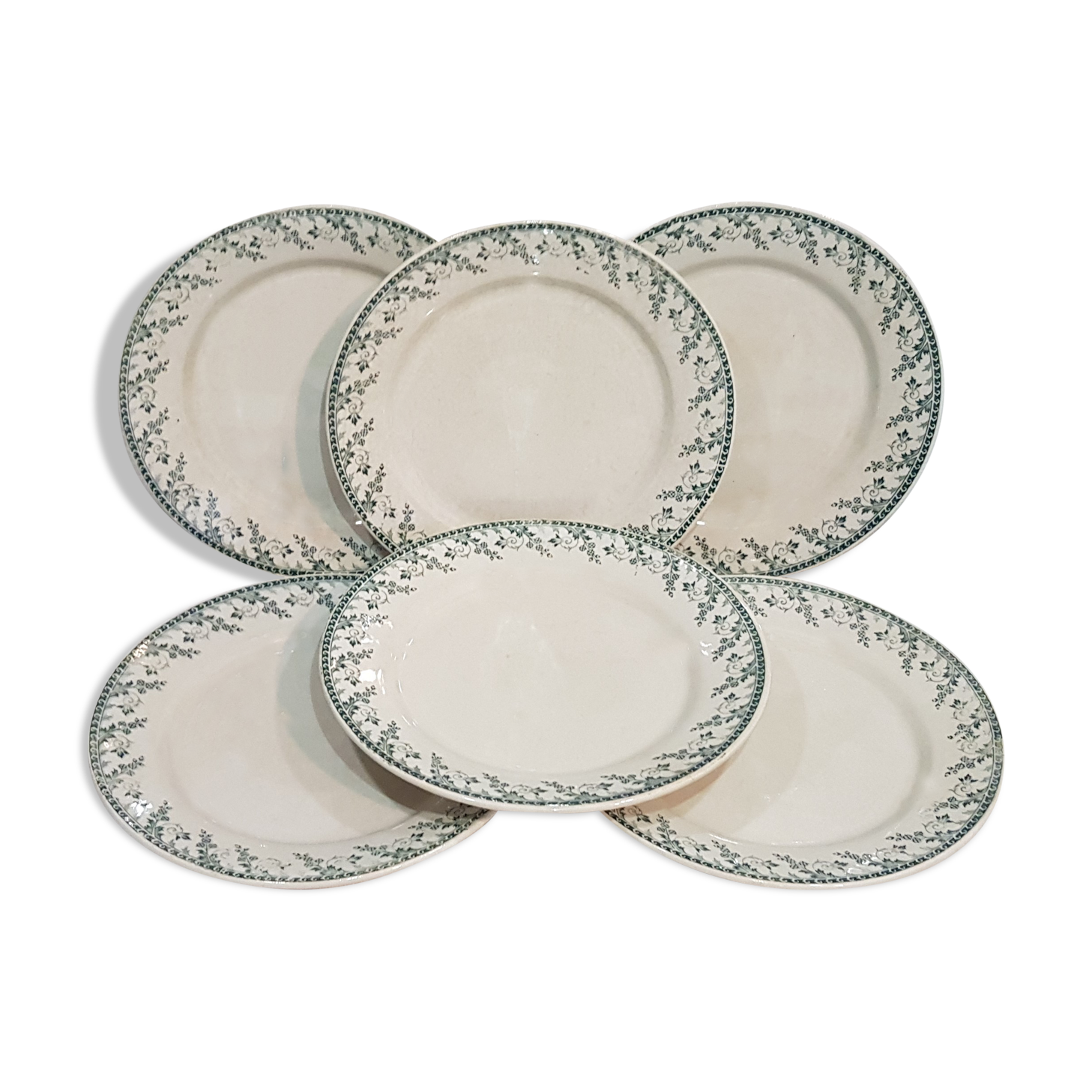 Lot de 6 assiettes plates en porcelaine opaque de Gien modèle Montigny, terre de fer.