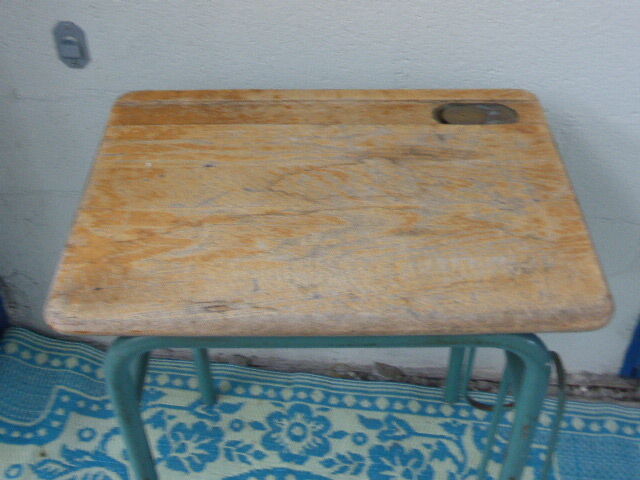 Lovely desk table wooden childrens furniture school Delagrave vintage 1960/70