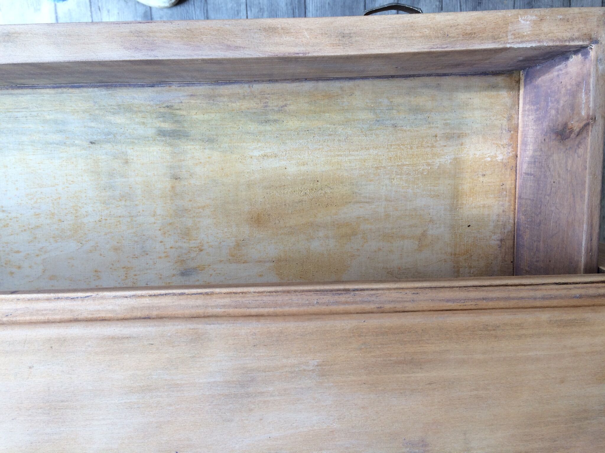 Art Deco chest of drawers